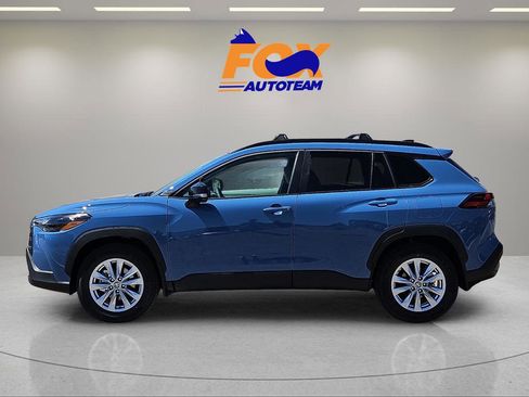 New 2026 Toyota Corolla Cross LE image 2