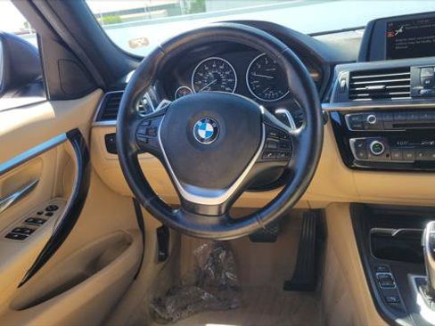 Used 2016 BMW 328i Sedan RWD image 10