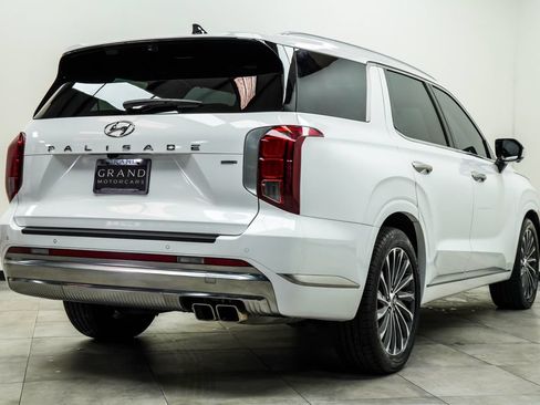 Used 2023 Hyundai Palisade Calligraphy AWD/4WD image 12