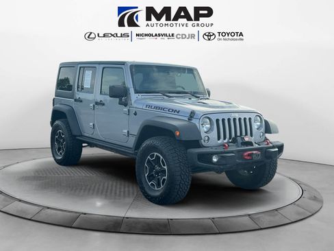 Used 2014 Jeep Wrangler Unlimited Rubicon AWD/4WD image 7