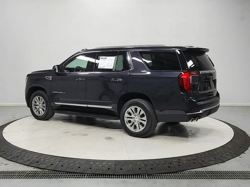 Used 2025 GMC Yukon Denali AWD/4WD image 6