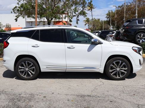 Used 2020 GMC Terrain Denali w/ Denali Premium Package image 19