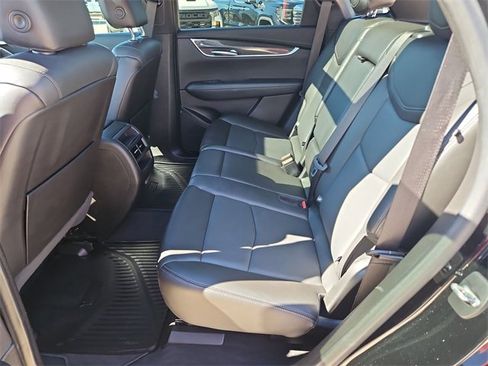 Used 2022 Cadillac XT5 Sportv w/ Technology Package image 25