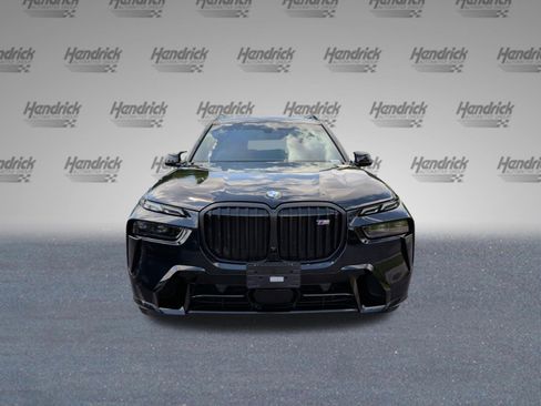 Certified 2024 BMW X7 M60i w/ Executive Package image 5
