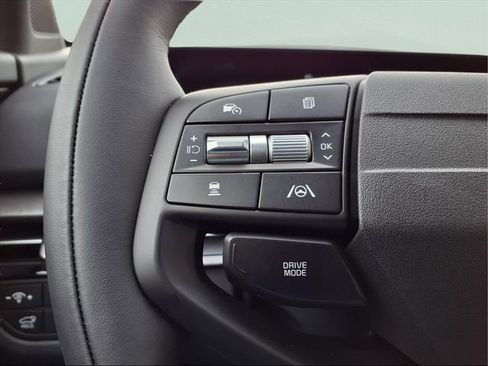 New 2026 Kia Sportage X-Line w/ X-Line Premium Package AWD/4WD image 11