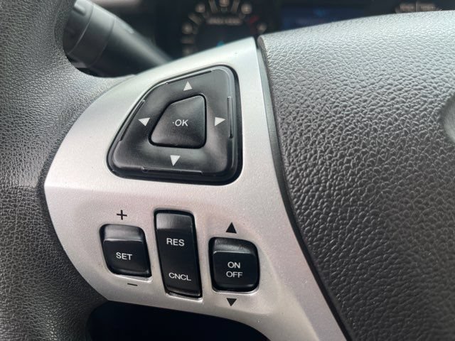 Used 2013 Ford Edge SE FWD image 18