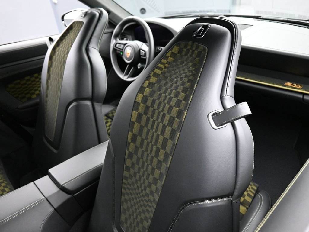 Certified 2026 Porsche 911 GTS RWD image 28