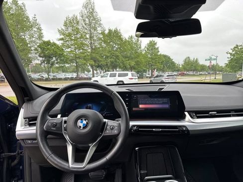 Certified 2025 BMW X1 xDrive28i AWD/4WD image 12