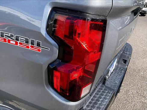 Used 2023 Chevrolet Colorado Trail Boss w/ Advanced Trailering Package AWD/4WD image 32