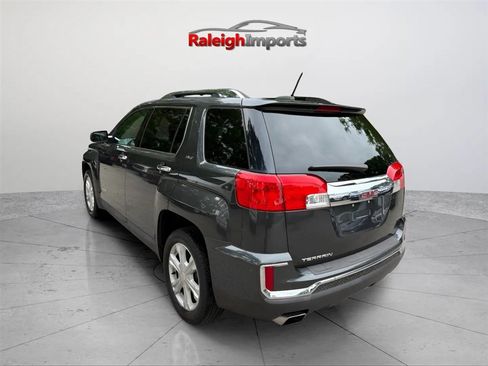 Used 2017 GMC Terrain SLT w/ Driver Alert Package I FWD image 2