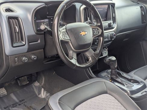 Used 2021 Chevrolet Colorado Z71 image 12