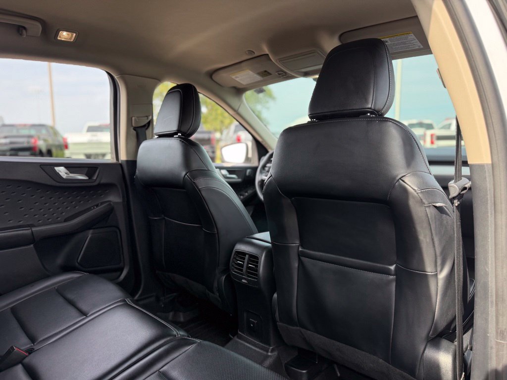 Certified 2020 Ford Escape SEL AWD/4WD image 15