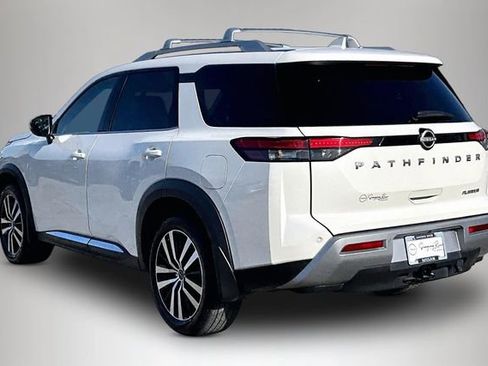 Certified 2024 Nissan Pathfinder Platinum w/ Cargo Package image 4