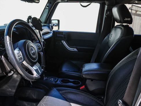 Used 2014 Jeep Wrangler Unlimited Sport AWD/4WD image 17