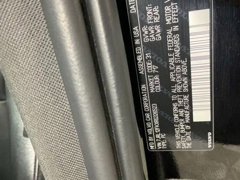 Used 2024 Volvo S60 B5 Core FWD image 31
