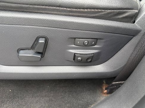 Used 2012 RAM 1500 Laramie w/ Protection Group image 25