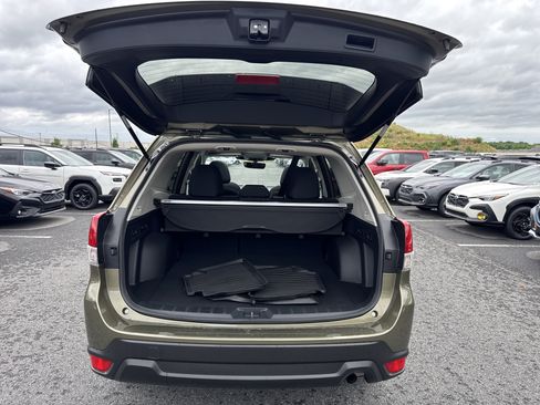 Used 2024 Subaru Forester Premium AWD/4WD image 29