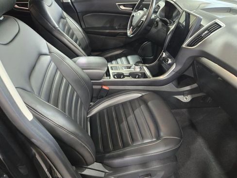 Used 2023 Ford Edge SEL image 8