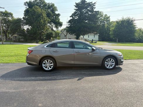 Used 2020 Chevrolet Malibu LT FWD image 3