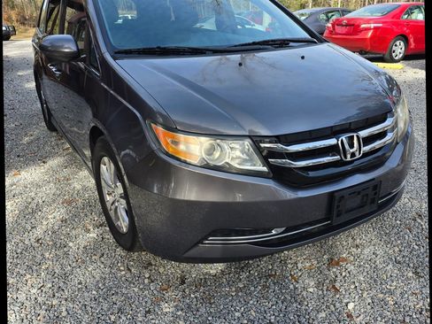 Used 2014 Honda Odyssey EX image 3
