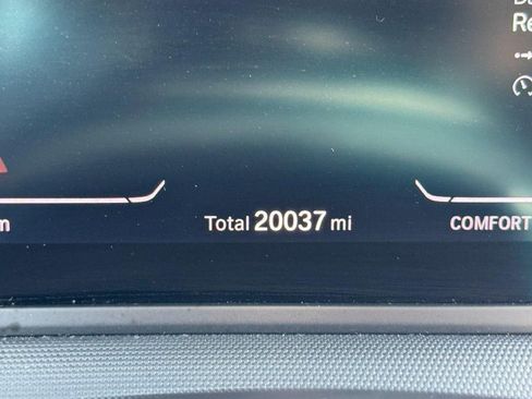 Used 2022 BMW 228i xDrive Gran Coupe w/ M Sport Package AWD/4WD image 19