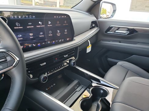 New 2025 Chevrolet Tahoe Premier image 24