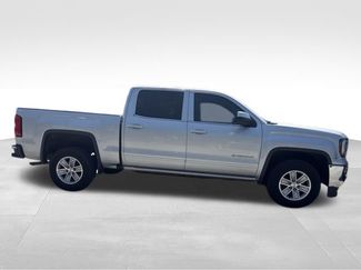 Used 2017 GMC Sierra 1500 SLE w/ SLE Value Package RWD video 3