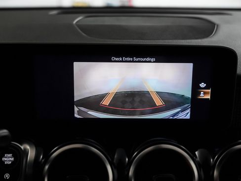 Certified 2021 Mercedes-Benz GLB 250 image 22