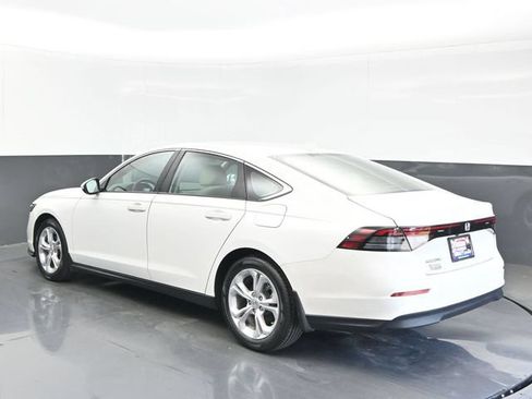 Certified 2024 Honda Accord LX image 3