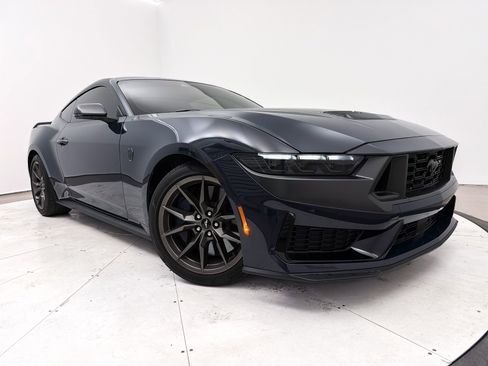Used 2025 Ford Mustang Dark Horse image 1