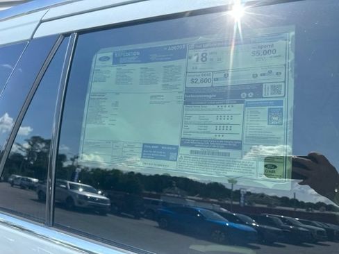 New 2027 Ford Expedition Platinum w/ Platinum Ultimate Package AWD/4WD image 36