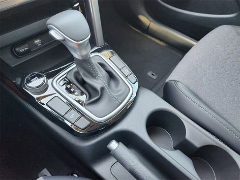 New 2026 Kia Seltos S image 15