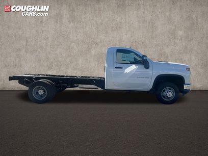 New 2026 Chevrolet Silverado 3500 W/T w/ WT Convenience Package