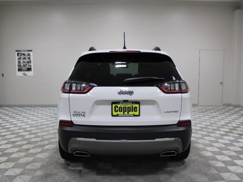 Used 2022 Jeep Cherokee Limited image 11