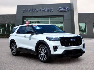Used 2025 Ford Explorer ST-Line AWD/4WD video 1