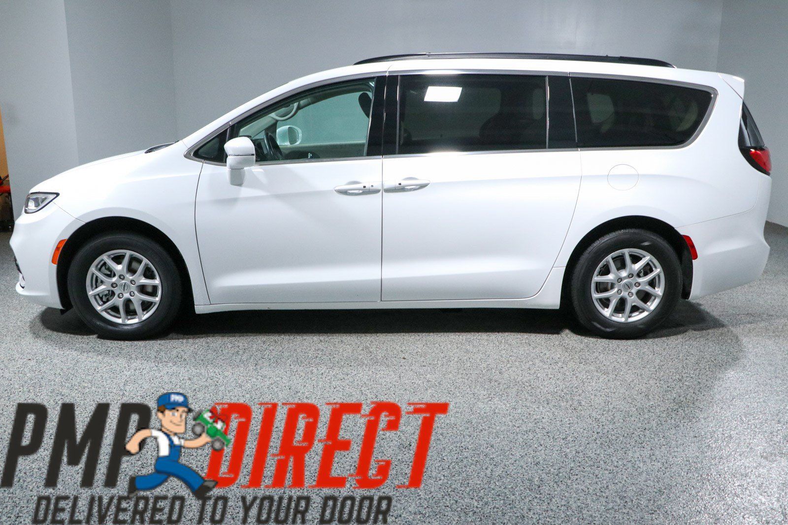 Used 2022 Chrysler Pacifica Touring-L FWD image 10