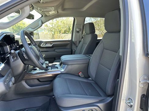 New 2026 Chevrolet Silverado 1500 RST AWD/4WD image 2