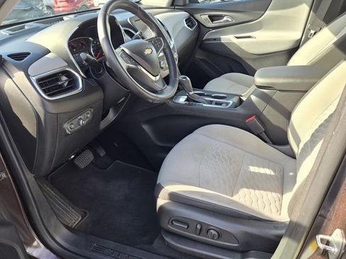 Used 2020 Chevrolet Equinox LT image 10