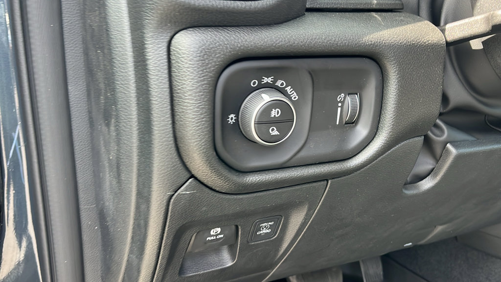 New 2026 RAM 1500 Warlock AWD/4WD image 11
