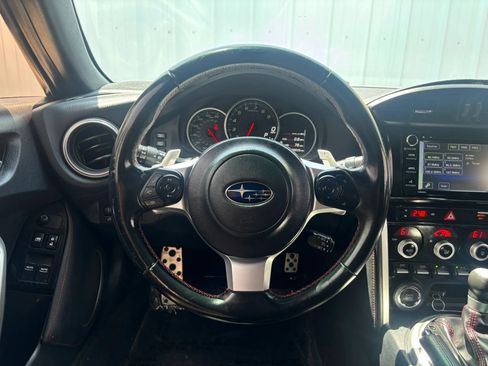 Used 2017 Subaru BRZ Limited w/ Popular Package #3 RWD image 19