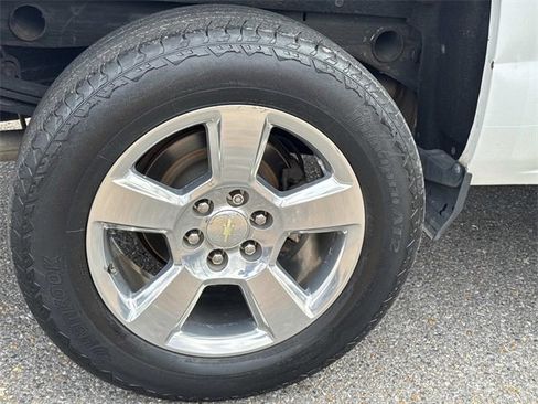 Used 2018 Chevrolet Silverado 1500 LT w/ Texas Edition image 5