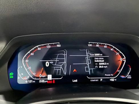 Certified 2022 BMW X5 xDrive40i w/ M Sport Package AWD/4WD image 32