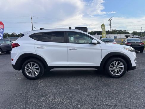 Used 2017 Hyundai Tucson SE image 4