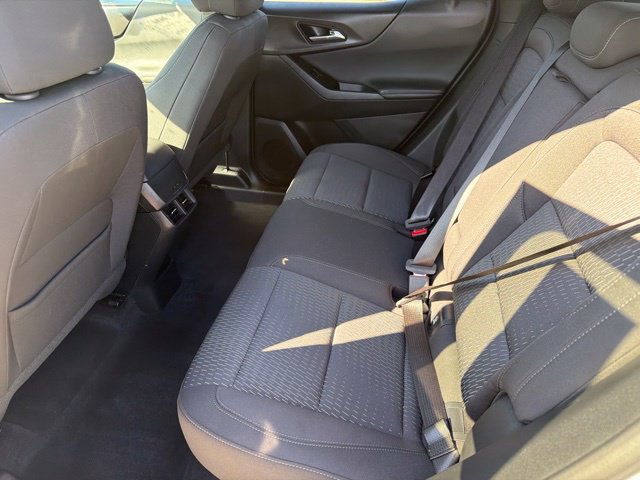 Used 2025 Chevrolet Equinox LT w/ Safety and Technology Package AWD/4WD image 17