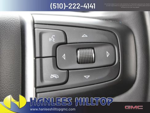 Used 2024 GMC Yukon SLT AWD/4WD image 29