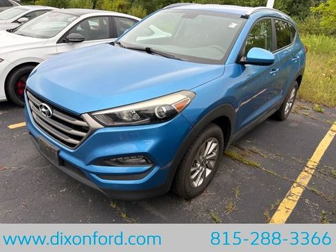 Used 2016 Hyundai Tucson SE w/ Option Group 02 AWD/4WD image 1