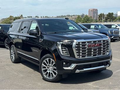 New 2026 GMC Yukon XL Denali w/ Sun & Power Step Package