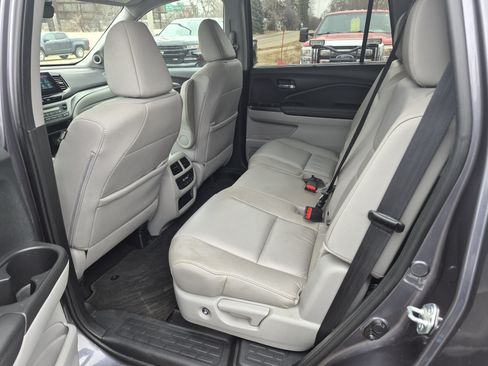 Used 2021 Honda Pilot EX-L image 11
