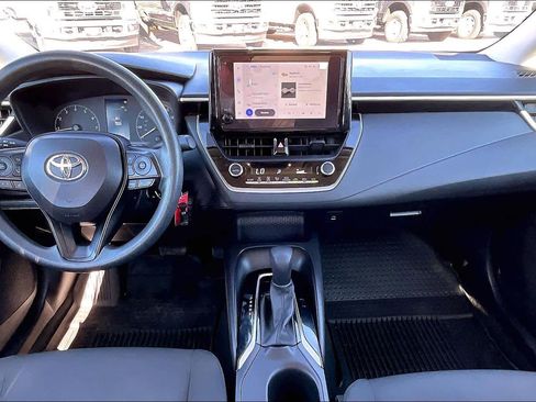 Used 2024 Toyota Corolla LE image 15