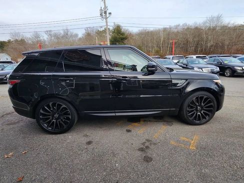 Used 2017 Land Rover Range Rover Sport HSE image 4